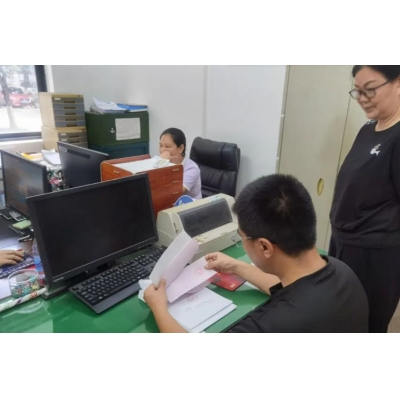 失联三年的债务人，金鼎追债在工地找到了他